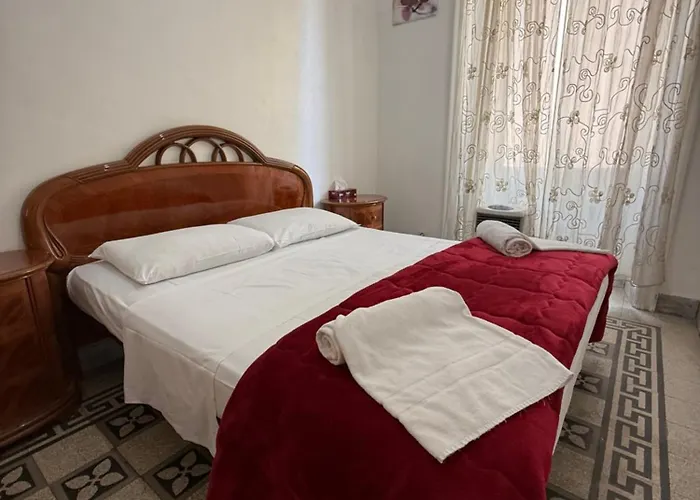 Fatima House Konukevi *